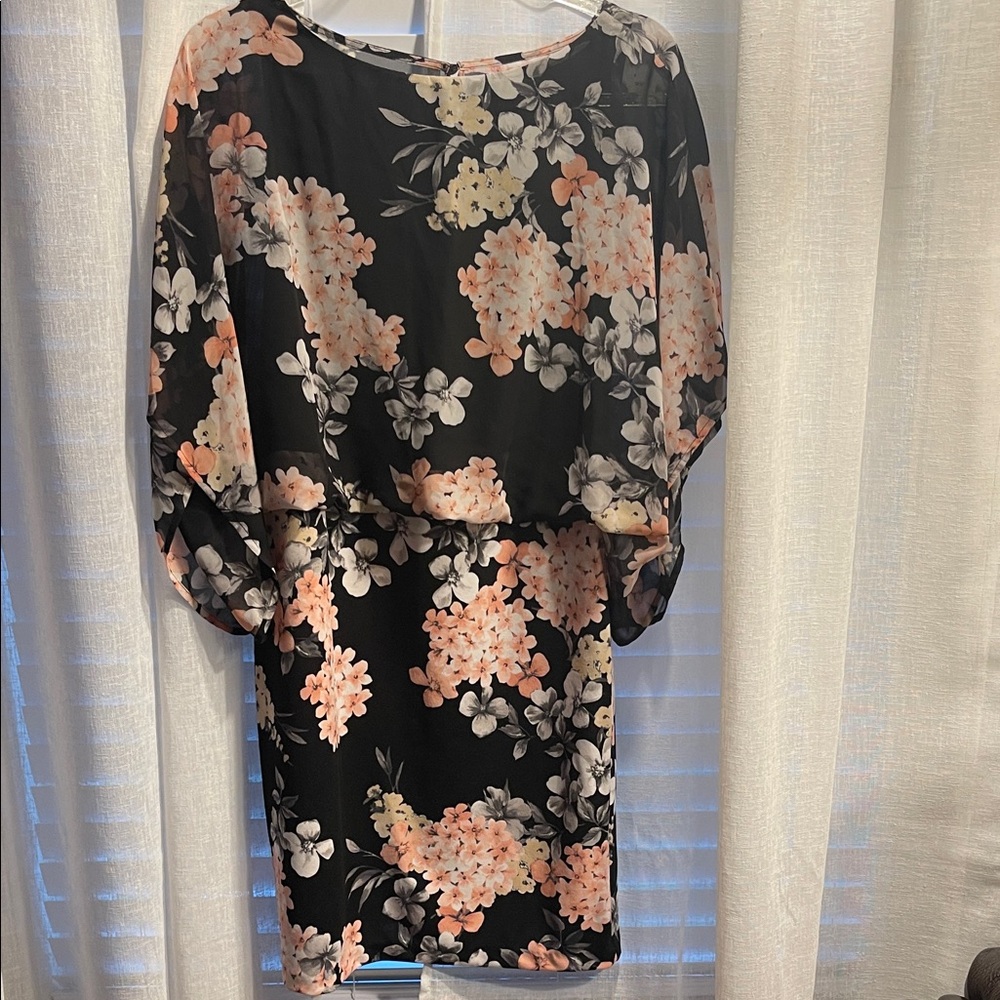 Jessica Howard Black and Peach Floral Dress